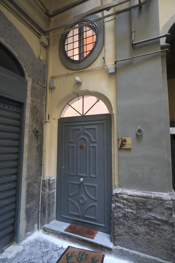 ナポリL'Antico Borgo Angioinoアパートメント エクステリア 写真